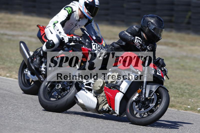 /36 08.08.2026  Pluess Motosport ADR/Freies Fahren/63